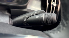 Volvo XC40 2.0 B3P Plus Dark 5dr Auto Petrol Estate